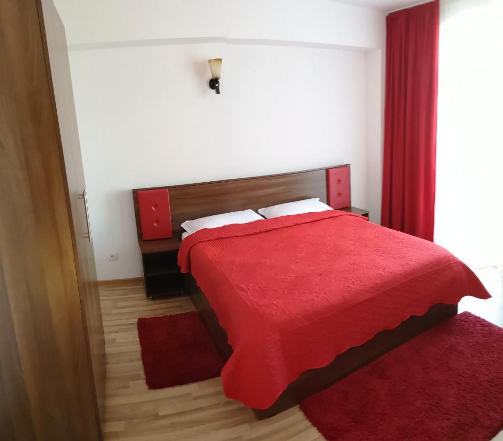 Passa Tempo Hotel Suceava Bagian luar foto